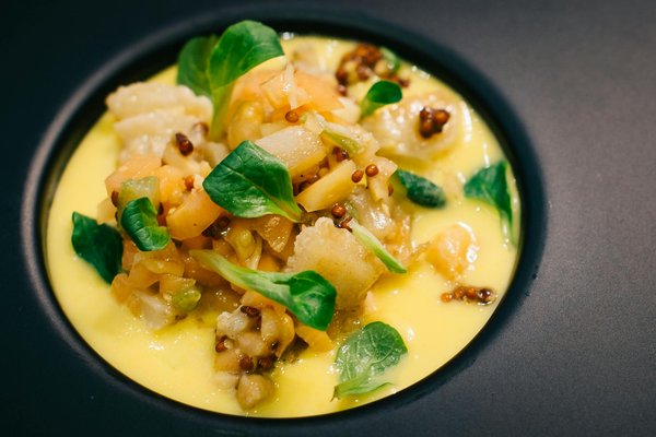 Wat zijn de voordelen van een generalistisch bedrijfsmodel?